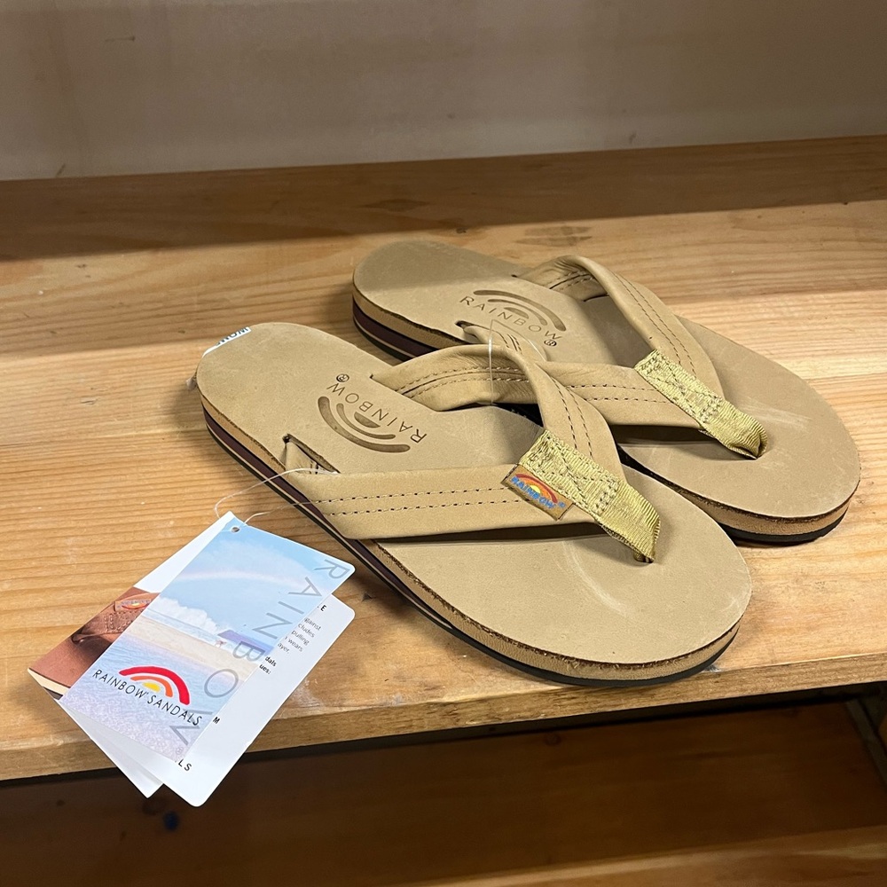 Rainbow Sierra Brown Double layer women’s size small 5.5-6.5